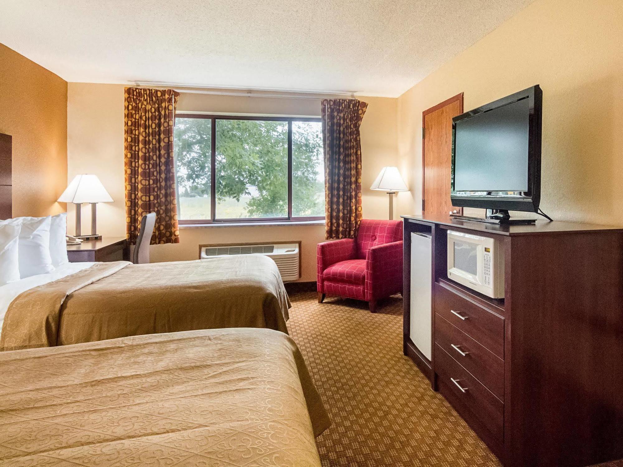 Super 8 By Wyndham Sturtevant Racine Esterno foto