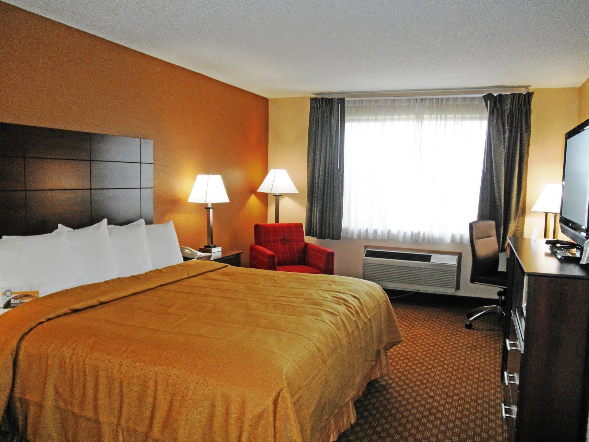 Super 8 By Wyndham Sturtevant Racine Esterno foto